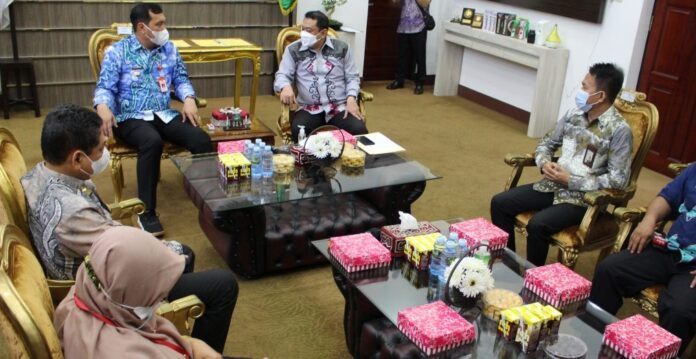 Restribusi Pasar di Kota Banjarbaru Kini Bisa Non Tunai