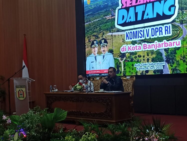 WhatsApp Image 2022-06-16 at 19.30.41 Kunjungan Komisi V DPR RI Fokuskan Jalan Akses Menuju Bandara Syamsuddin Noor