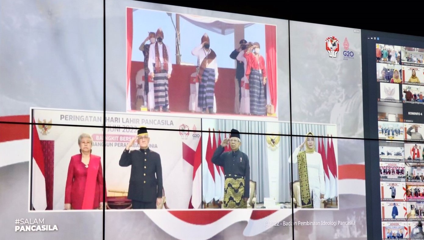 upacara kelahiran pancasila Bupati Banjar mengikuti upacara peringatan hari lahir Pancasila secra virtual