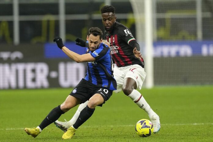 library_upload_21_2023_02_996x664_inter-ac-1_7609af0 Inter Milan Tekuk AC Milan Pastikan Kota Milan Biru Hitam
