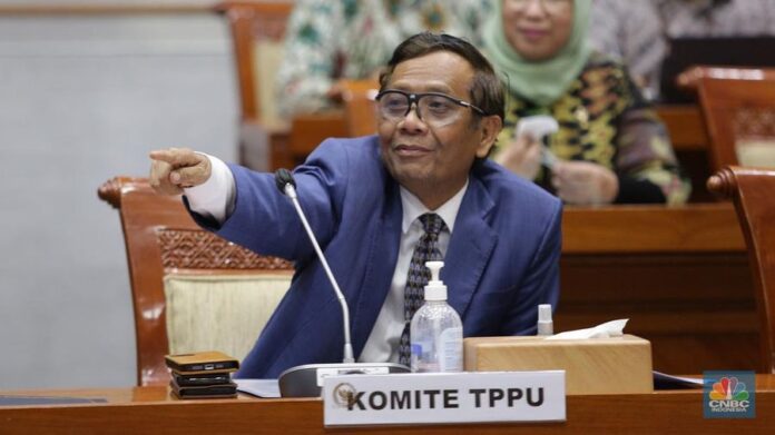 mahfud-sri-mulyani-klarifikasi-transaksi-janggal-rp-349-triliun-kepada-dpr-agung-pambudhy-detikcom-1_169 Mahfud MD: Tunda Halalbihalal Hingga Pekan Depan