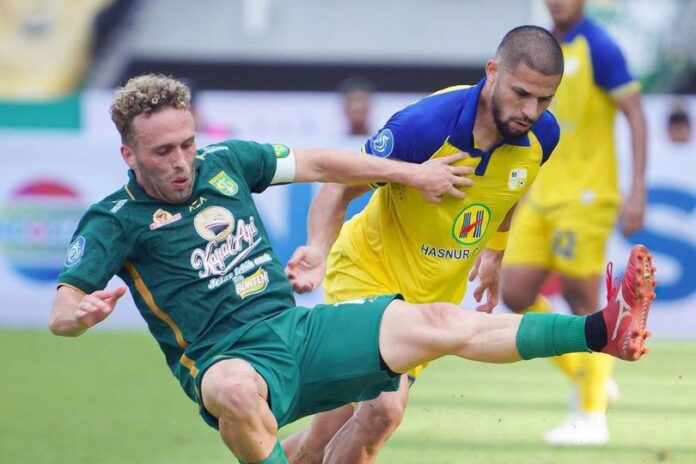 Persebaya Surabaya vs Barito Putera, Skor 1-1