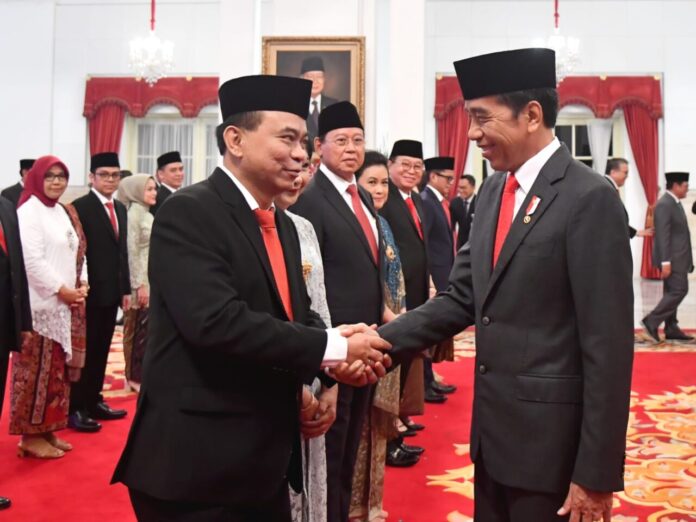 presidenri.go.id-17072023134707-64b4e3eb4fa402.08401037-1280x960 Presiden Lantik Budi Arie Setiadi sebagai Menkominfo