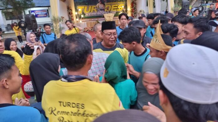 Tempuh Jarak 1.200 Km Turdes ke-9 Bagikan 6.920 Paket Sembako