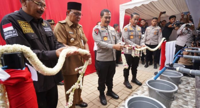 Wakapolri Resmikan Sumur Bor di Desa Balau