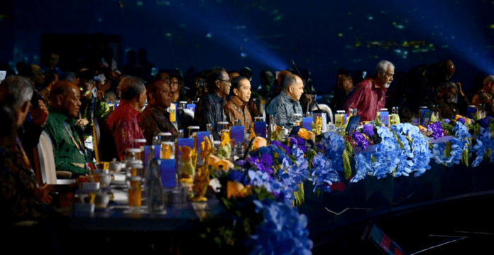 Jokowi Sambut Kedatangan Para Pemimpin KTT AIS Forum