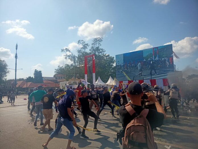polda kalsel komitmen amankan pemilu 2024, terjunkan 2400 personel
