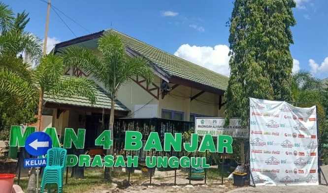 Gedung Man 4 Banjar MAN PK Banjar