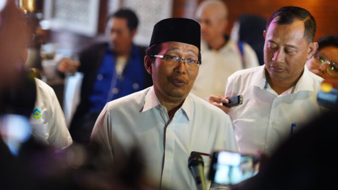 hari santri peragaan sarung nusantara di hari santri