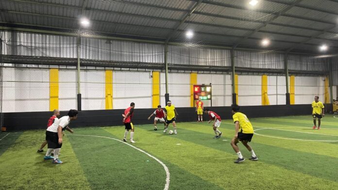 IMG-20231126-WA0001-1024x576 warga teluk selong futsal bareng