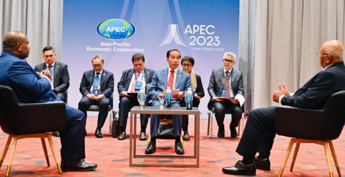 Trilateral dengan Fiji dan Papua Nugini Presiden Indonesia Berkomitmen Jadikan Pasifik Damai Stabil dan Sejahtera indonesia dan negara negara pasifik