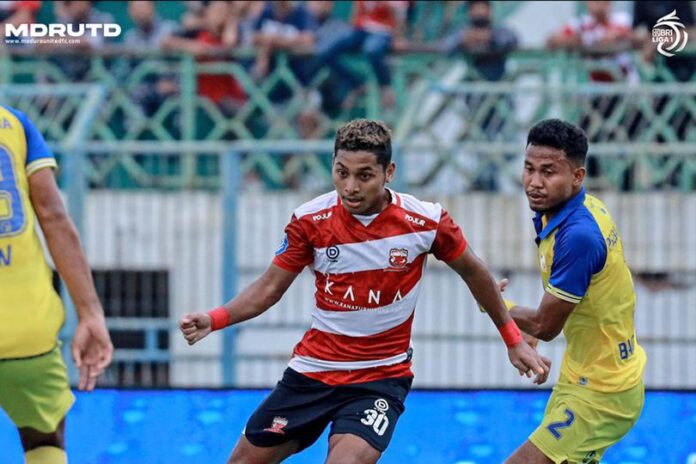 Madura United vs Barito Putera Madura United vs Barito Putera, skor 4-1