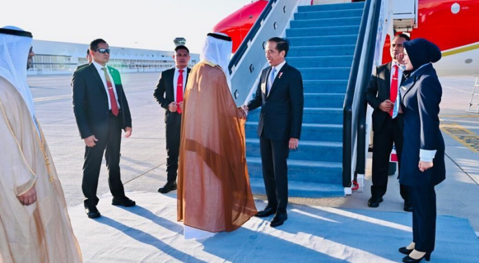 Presiden Joko Widodo Tiba di Dubai le dubai jokowi hadiri COP28