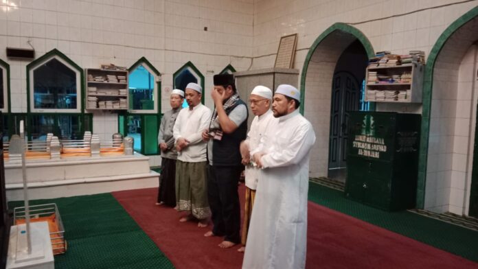 Ziarah ke Makam Datu Kalampayan