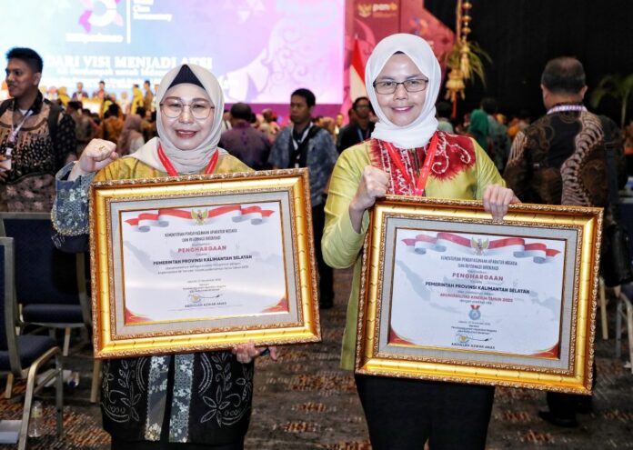 Kalsel Raih Dua Penghargaan Bergengsi dari KemenPANRB