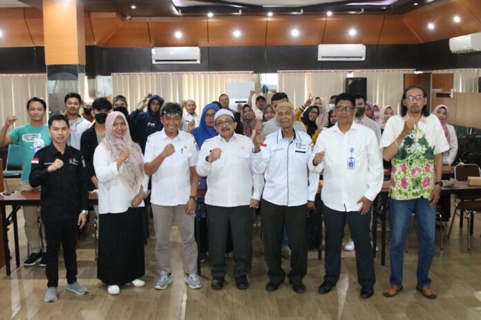 Memberikan Pemahaman Mengenai HIV/AIDS KPA Gelar Seminar