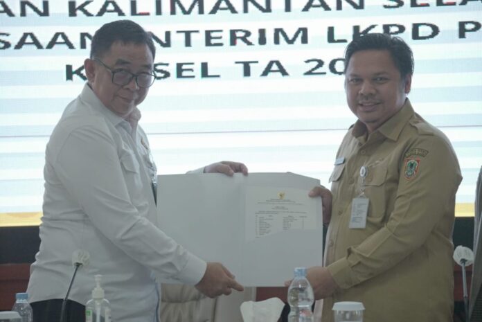 043338D8-7831-4671-9523-C40681FB7EF0-1024x684 LKPD 2023 Pemprov Dilakukan Entry Meeting Oleh BPK RI Perwakilan Kalsel