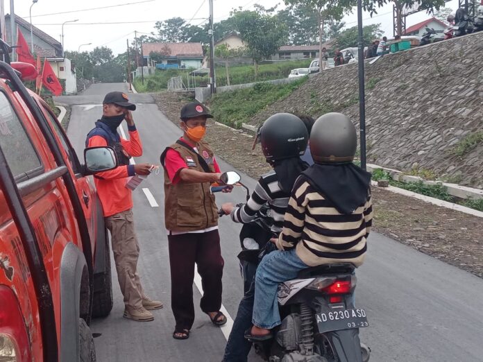 Beberapa Wilayah di Jateng Dilanda Abu Vulkanik Dari Erupsi Merapi