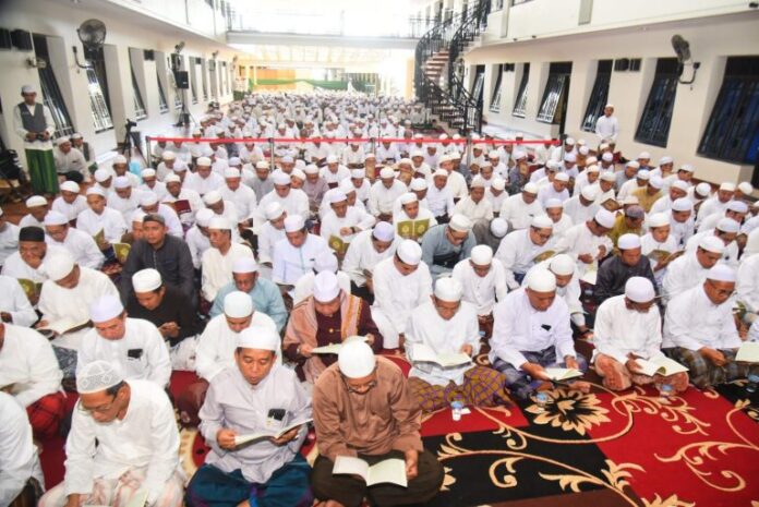 Peringatan Haul ke-25 Tuan Guru KH. Salman Jalil