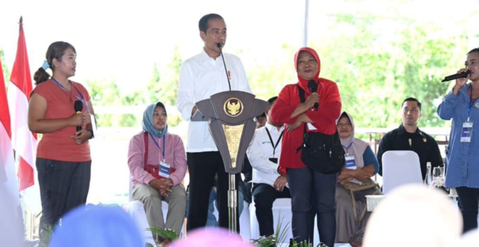 PNM Mekaar Angkat Ekonomi Keluarga