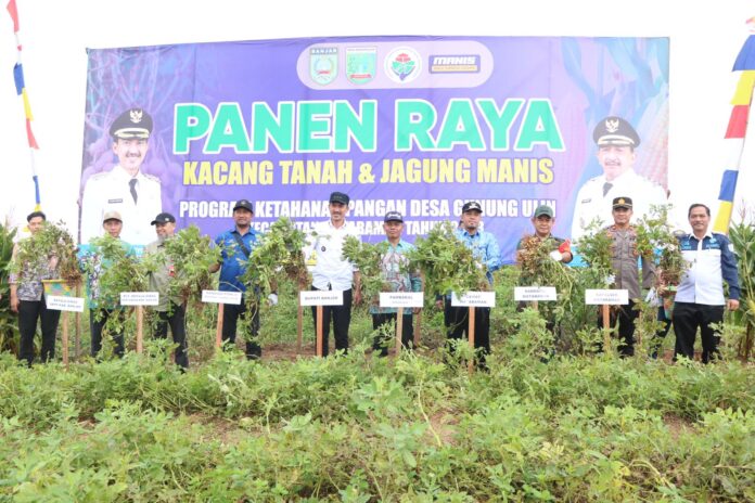 Panen Raya di Gunung Ulin Mendapat Apresiasi Bupati 