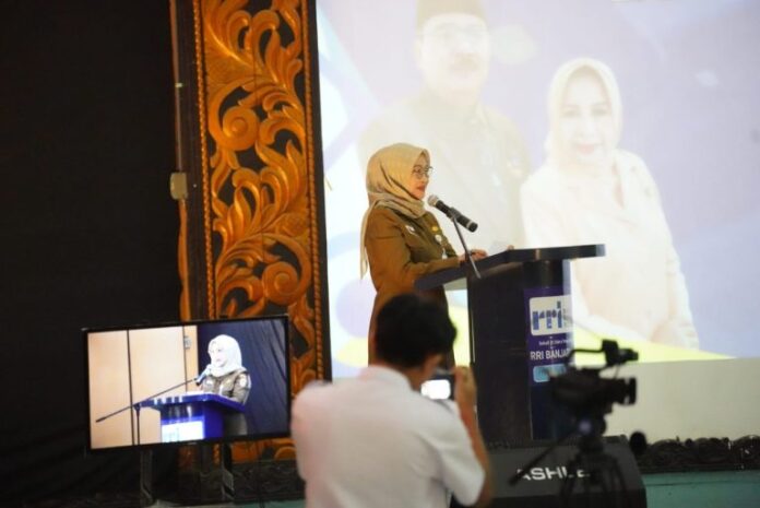 Gubernur: RRI Sangat Membantu Tugas Pemerintahan 