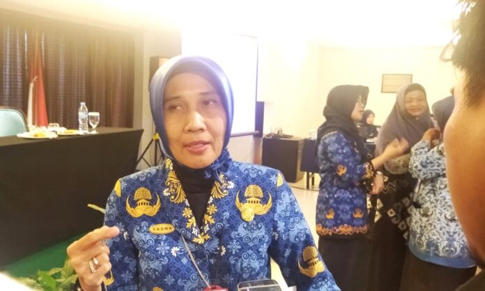 Kadinkes Banjar Yasna Khairina