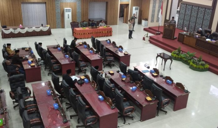 Kembali Terpilih pada Pileg 2024, Sejumlah Anggota Dewan Mangkir di Rapat Paripurna 