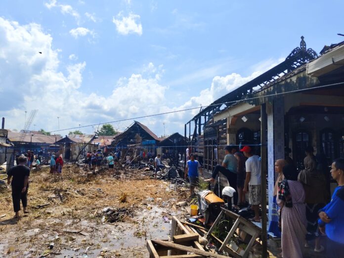 Belasan Rumah di Kelurahan Cempaka Hangus Terbakar