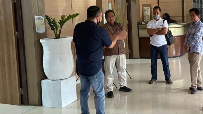 Merasa Dirugikan Sekda Banjar M Hilman Lawan Bupati Banjar