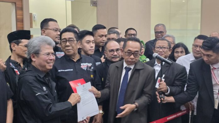 tpn ganjar-mahfud gugat hasil pilpres 2024 ke mk TPN Ganjar-Mahfud Resmi Gugat Hasil Pilpres 2024 ke MK