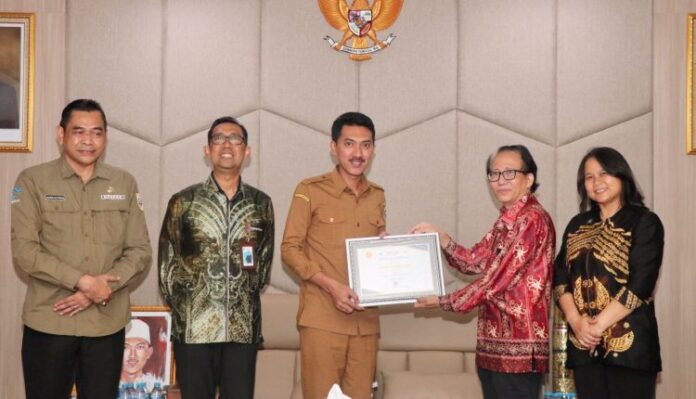 KPPN Berikan Penghargaan Untuk Pemkab Banjar 