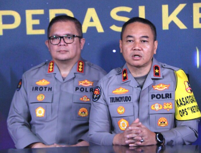 Polri pastikan korban dan kendaraan pasca keselakaan maut di Tol Cikampek KM 58 telah dievakuasi Korban Kecelakaan di Tol Cikampek Telah Dievakuasi