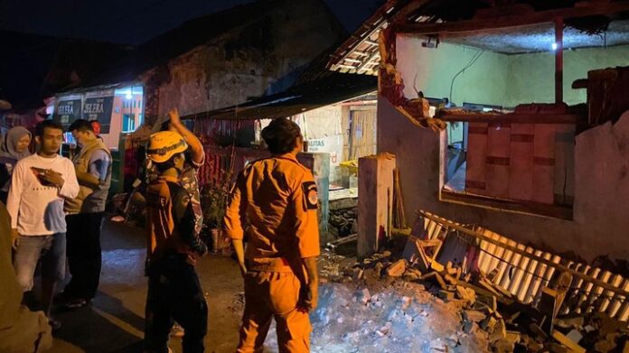 dampak gempa m 6.5 garut Gempa Bumi M 6.5 Guncang Kabupaten Garut