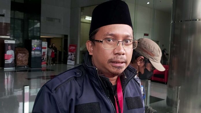 vk5fx7ssebl1a3v KPK Panggil Ulang Bupati Sidoarjo