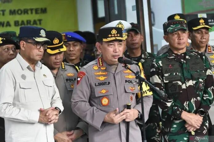 xc685c8zwegu2vj Investigasi Kecelakaan Tol Cikampek, Polisi Gandeng Kemenhub-KNKT