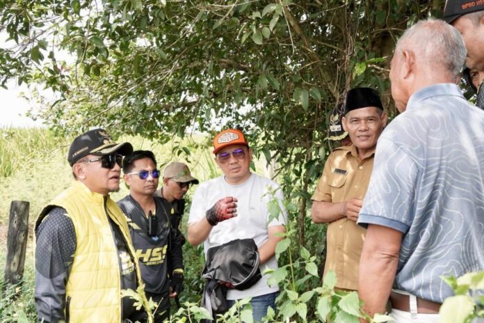 1000027914-1024x682 pupr kalsel tinjau pembangunan jalan