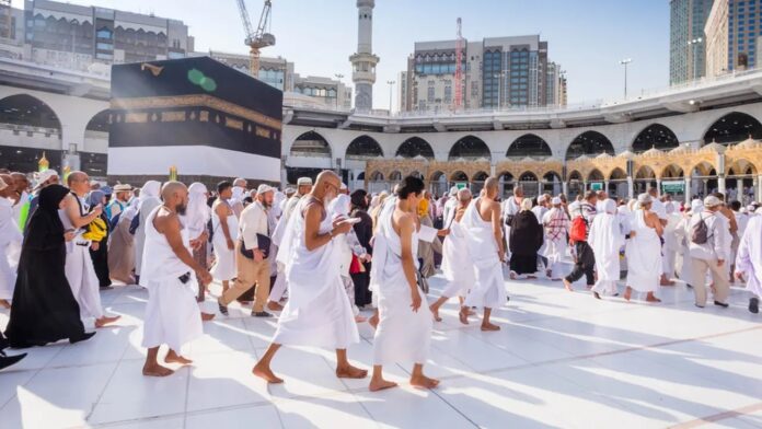 laksanakan ibadah umrah wajib