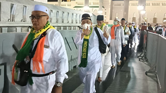 menjalani ibadah di raudah Bertahap, Jemaah Mulai Jalani Ibadah di Raudah