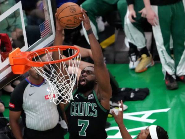 playoff-nba-boston-celtics-kandaskan-indiana-pacers-126-110-unggul-2-0 Final NBA Wilayah Timur: Celtic Memimpin 2-0 Atas Pacers