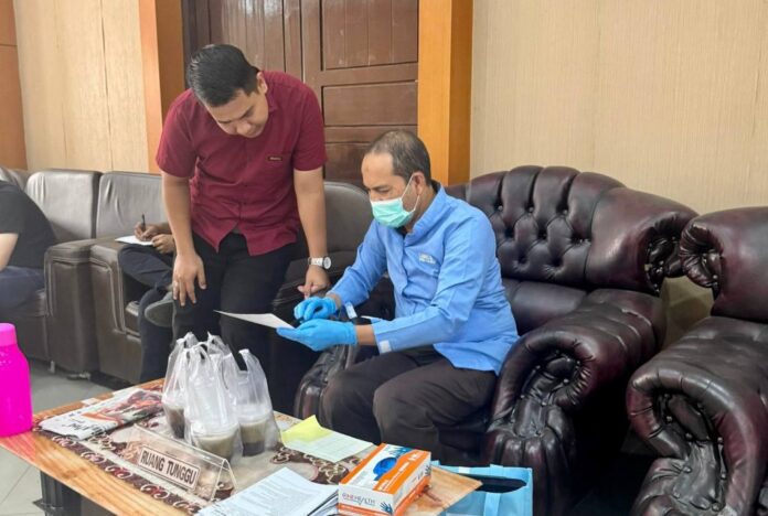 tes urine tes urine rutin
