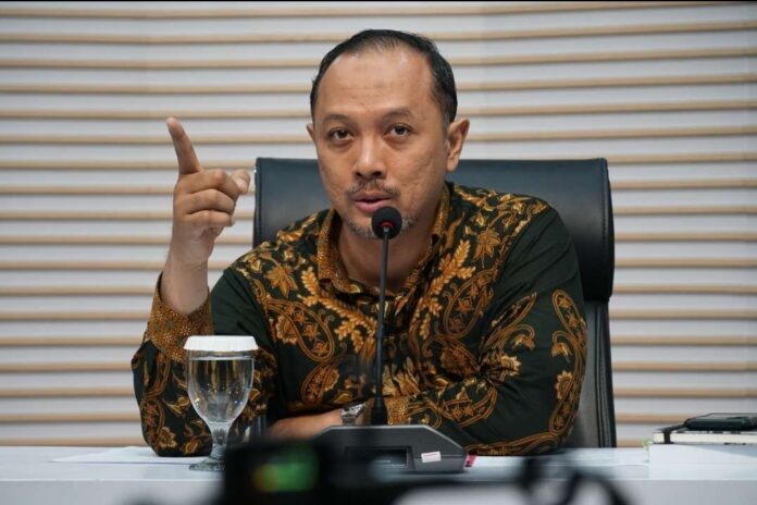 KPK Tunda Proses Hukum Cakada