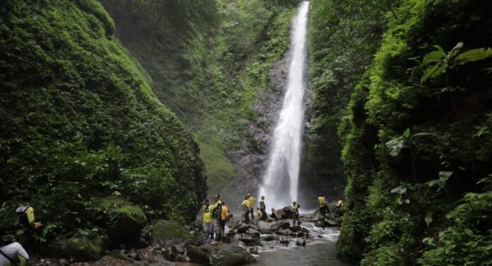 Kunjungi Air Terjun Mandin Mangapan Ini Kata Paman Birin