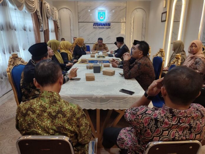 Komisi B DPRD Tulungagung Komisi B DPRD Tulungagung kunker ke banjar