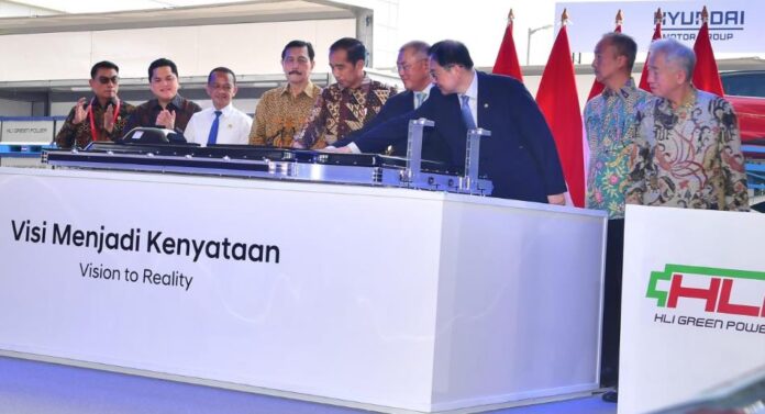 Presiden Jokowi Resmikan Ekosistem Kendaraan Listrik dan Pabrik Sel Baterai Listrik Pertama dan Terbesar di Asia Tenggara baterai ev