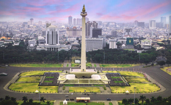 Monas
