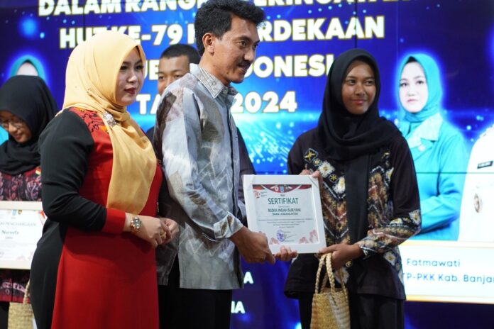 paskibraka kabupaten banjar terima sertifikat Paskibraka Kabupaten Banjar
