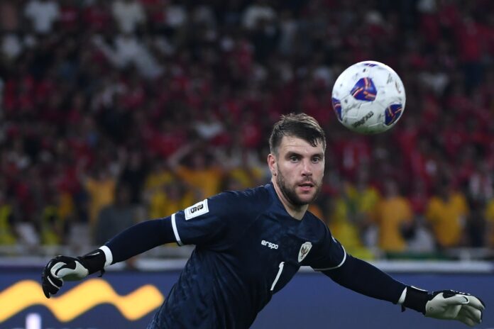 6hf6blu5ke88cyy (1) Timnas Indonesia Tahan Imbang Australia 0-0, Maarten Paes Tampil Gemilang