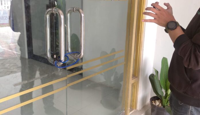 Menggembok pintu kantor jadi simbol penolakan ASN penolakan ASN