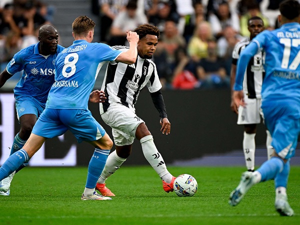 napoli-bikin-juventus-raih-hasil-imbang-tanpa-gol-tiga-kali-beruntun Liga Italia: Juventus vs Napoli Tanpa Gol